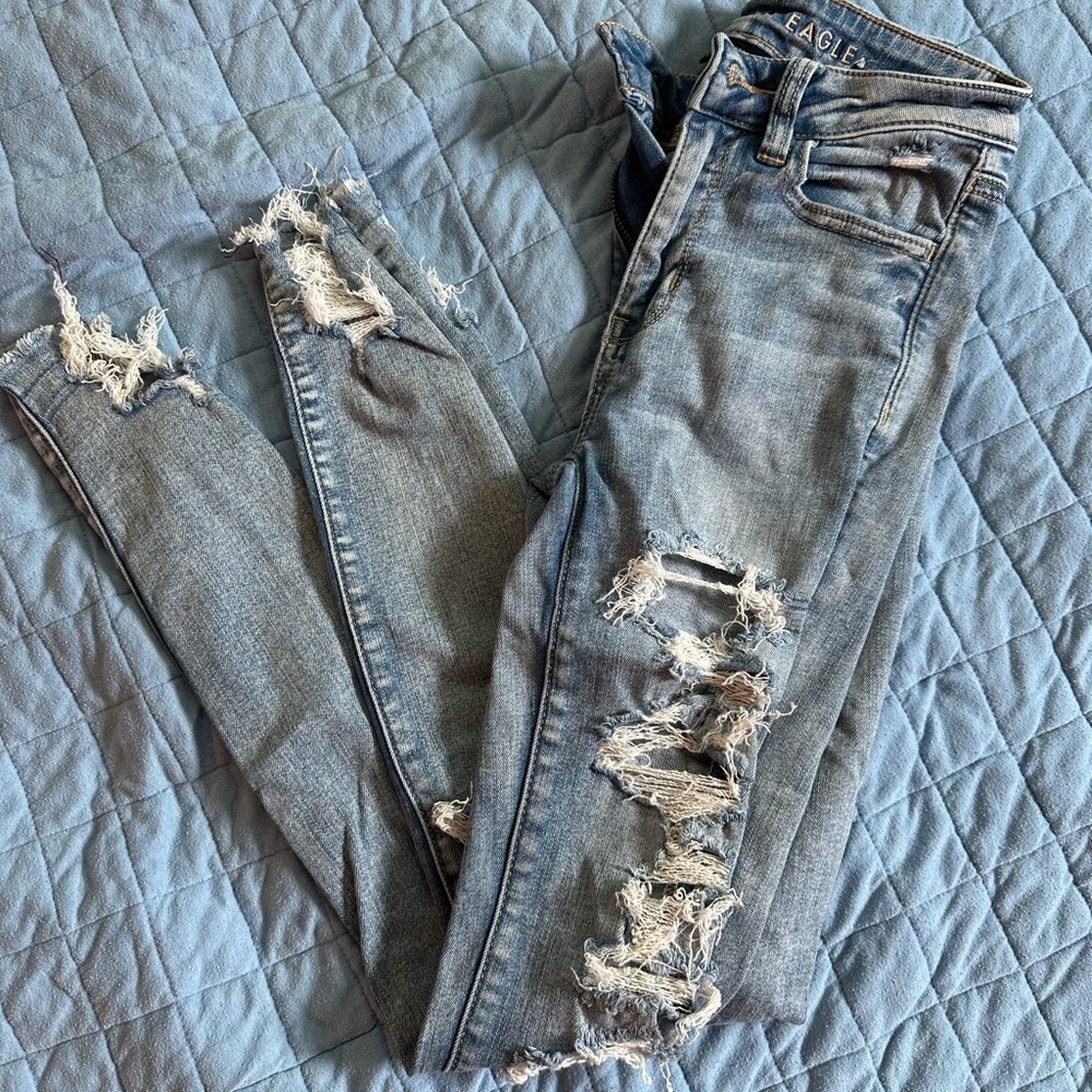 American Eagle Outfitters Blue Skinny Jeans with Distressed Details